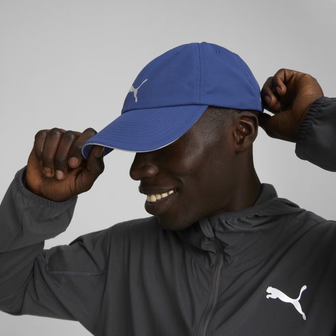 Puma På Tilbud Hurtigtørrende Løpecaps For Kvinner Lynende Blå-av-sesongen