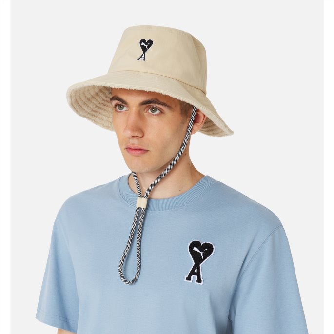 Lett Sand Puma På Tilbud X Ami Bøttehatt
