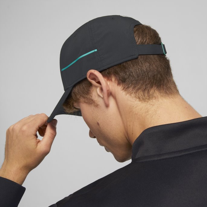 Svart Mercedes-amg Petronas Motorsport Metall Energi Cap Puma På Salg