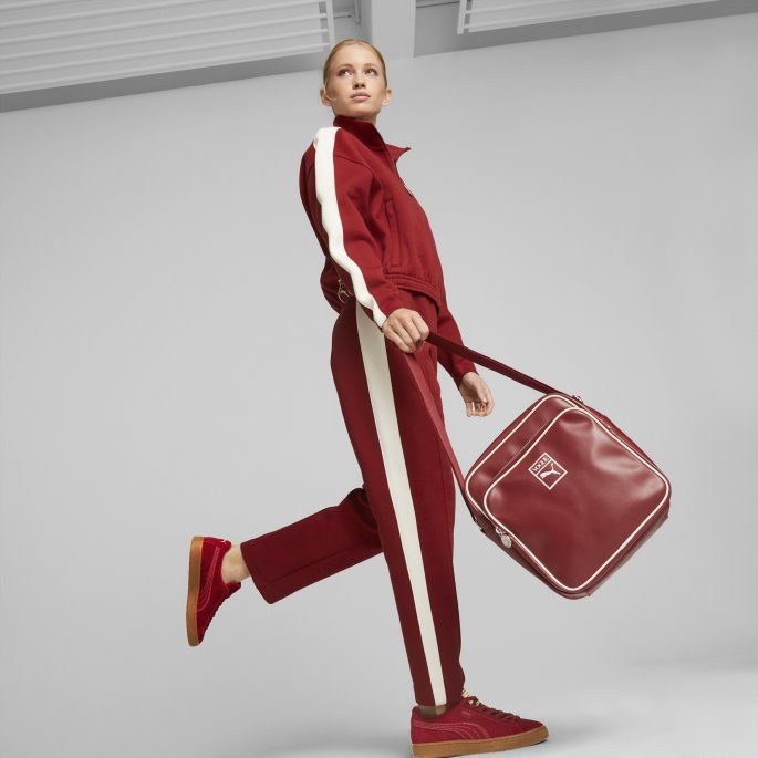 Puma På Tilbud X Vogue Intense Red Flight Bag