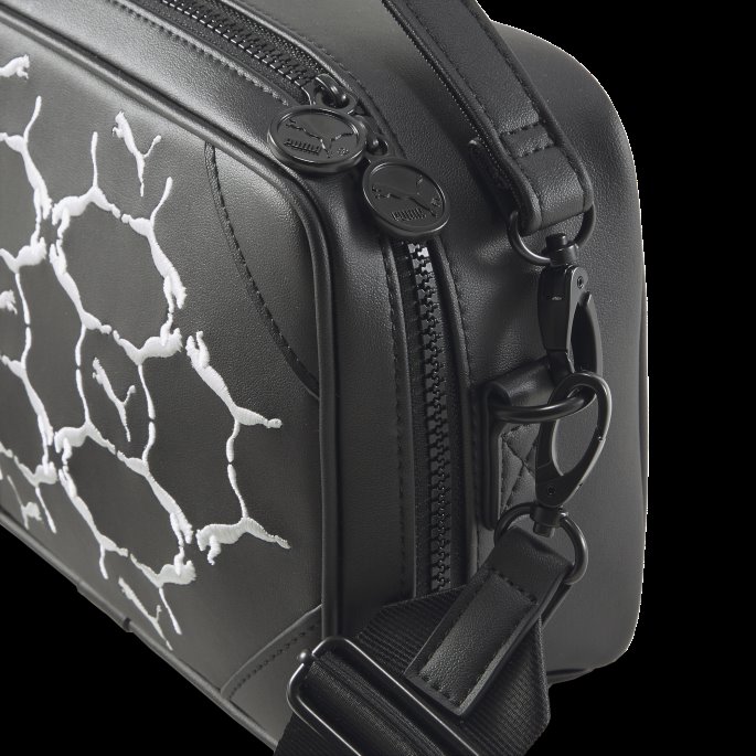 Svart-hvit-aop Puma På Tilbud Luksus Sport Mini Boks Bag