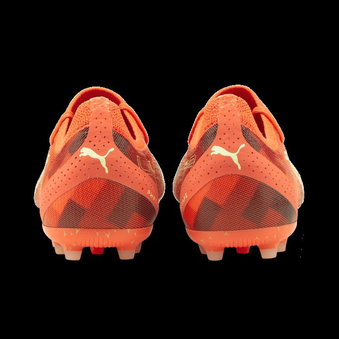Puma På Tilbud Ultra Ultimate Mg Fotballsko Flammende Korallbrusende Lys-svart