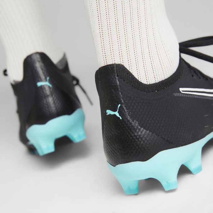 Svart-hvit-elektro Aqua Puma På Tilbud Ultra Match Fg-ag Fotballsko Herre