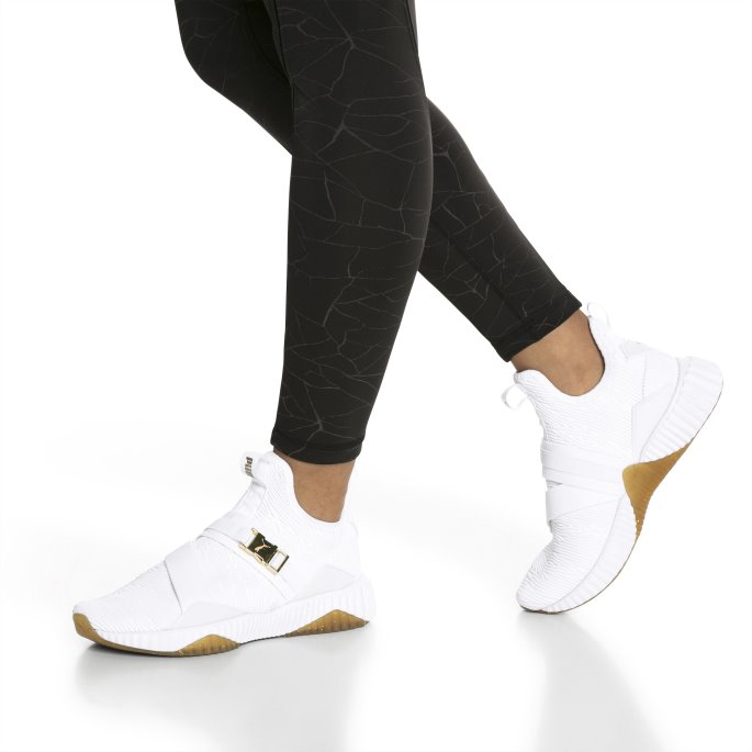 Puma På Tilbud Hvit-metallisk Gull Trosser Varsity Mid Joggesko For Kvinner