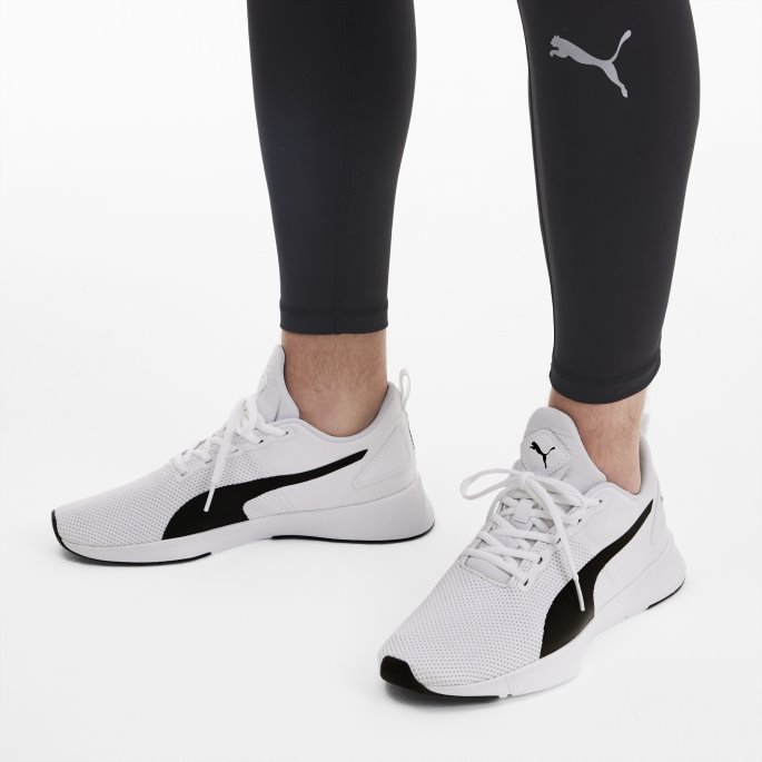 Hvit-svart Flyer Unisex Løpesko Puma På Salg