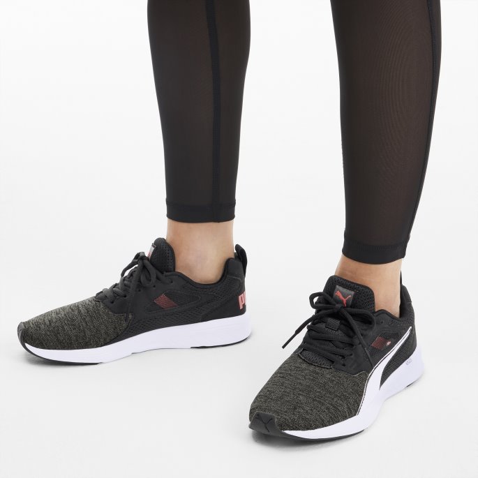 Sort-hvit-antenne Rosa Puma På Tilbud Nrgy Rupture Unisex Joggesko