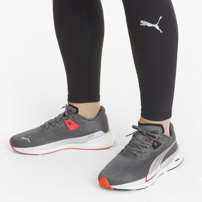 Castlerock-white-lava Blast Eternity Nitro Joggesko For Menn Puma På Salg