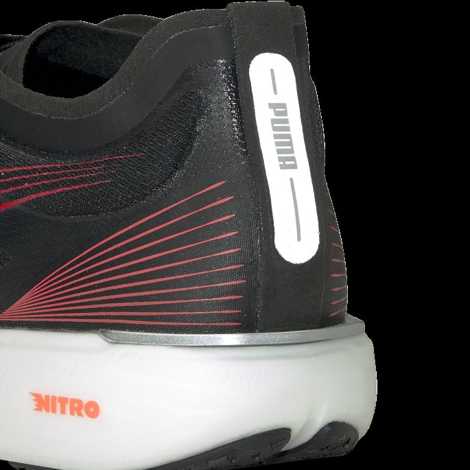 Liberate Nitro Løpesko For Menn Black-lava Blast Puma På Tilbud