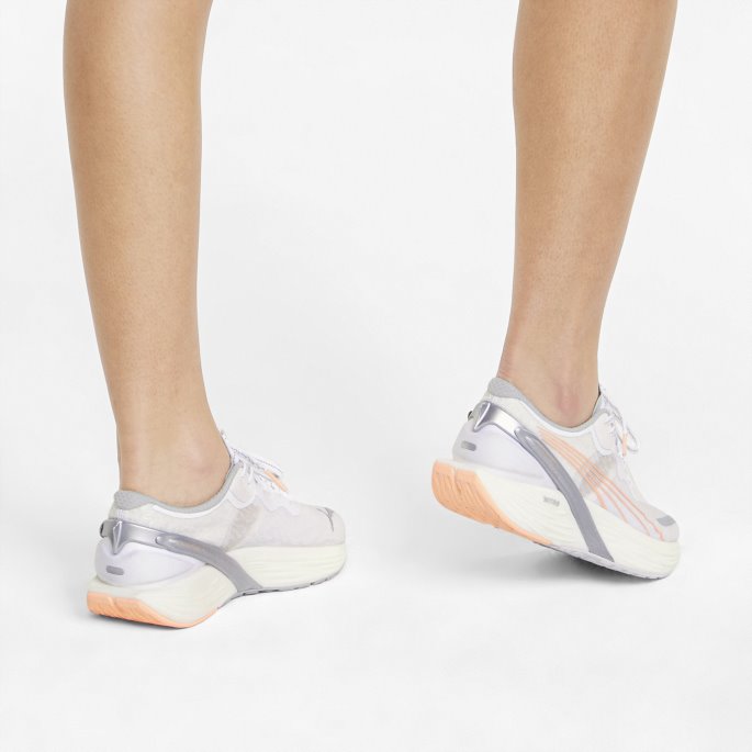 Puma På Tilbud Hvit-sølv-fizzy Melon Xx Nitro Wildwash Løpesko For Kvinner