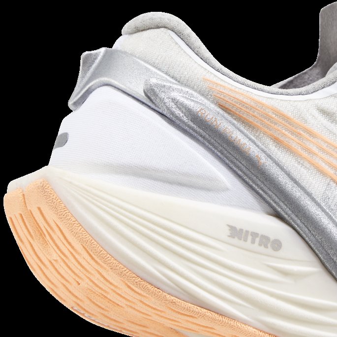 Puma På Tilbud Hvit-sølv-fizzy Melon Run Xx Nitro Wildwash Løpesko For Kvinner
