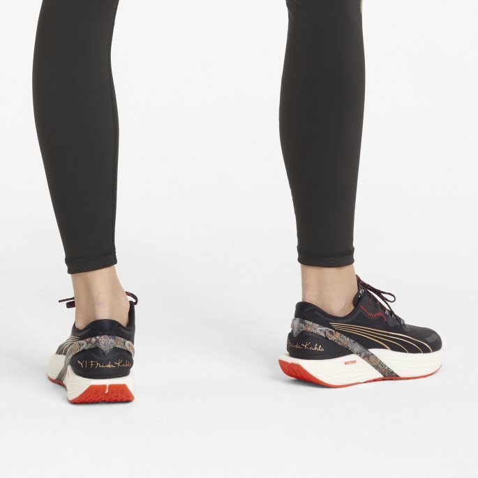 Puma På Salg Run Xx Frida 1 Nitro Dame Joggesko Black-firelight-team Gull