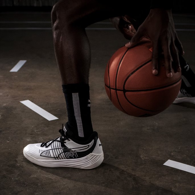 Fusion Nitro Basketballsko Hvit-svart Puma På Salg