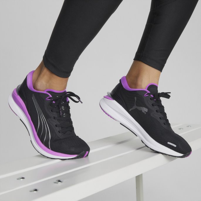 Electrify Nitro 2 Løpesko Kvinner Svart-elektrisk Orkidé-sølv Puma På Salg