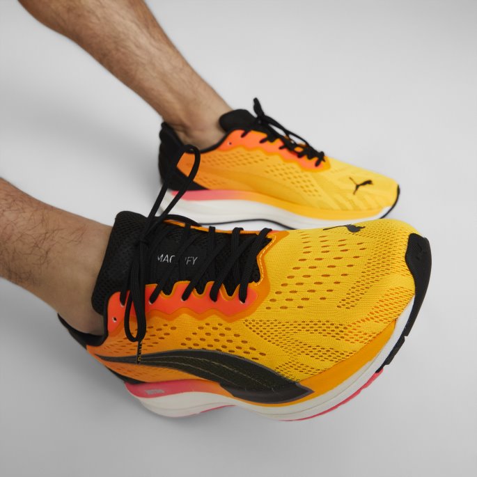 Sun Stream-sunset Glow Magnify Nitro Surge Joggesko Menn Puma På Tilbud