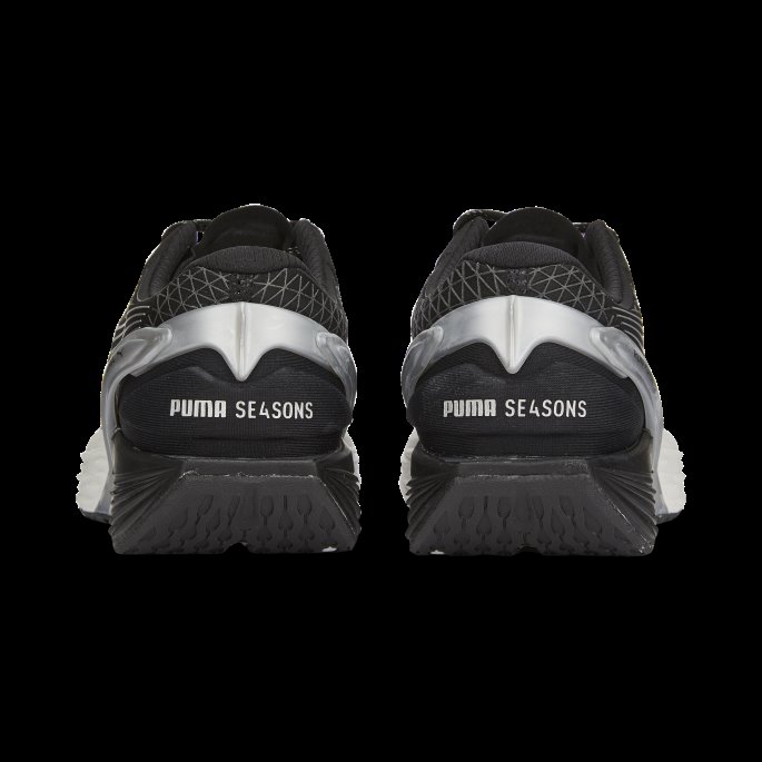 Black-metallic Silver Run Xx Nitro Wtr Joggesko Dame Puma På Tilbud