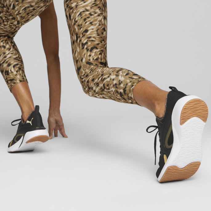 Puma På Tilbud Svart-team Gull Bedre Skum Elsker Safari Glam Løpesko For Kvinner