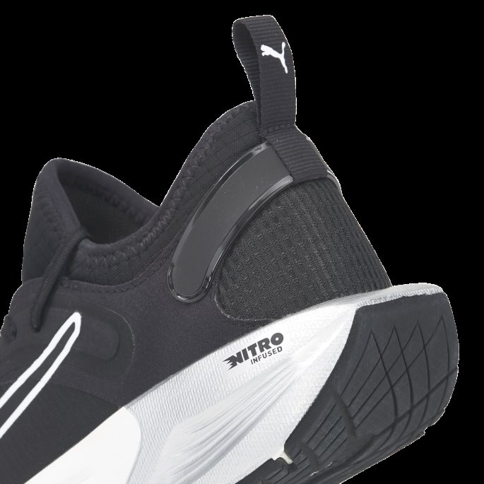 Svart-hvit-metallisk Sølv Puma På Tilbud Pwr Xx Nitro Treningssko Dame