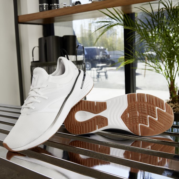 Forever Xt Fade Treningssko For Kvinner Puma På Tilbud Svart-hvit-metallisk Sølv