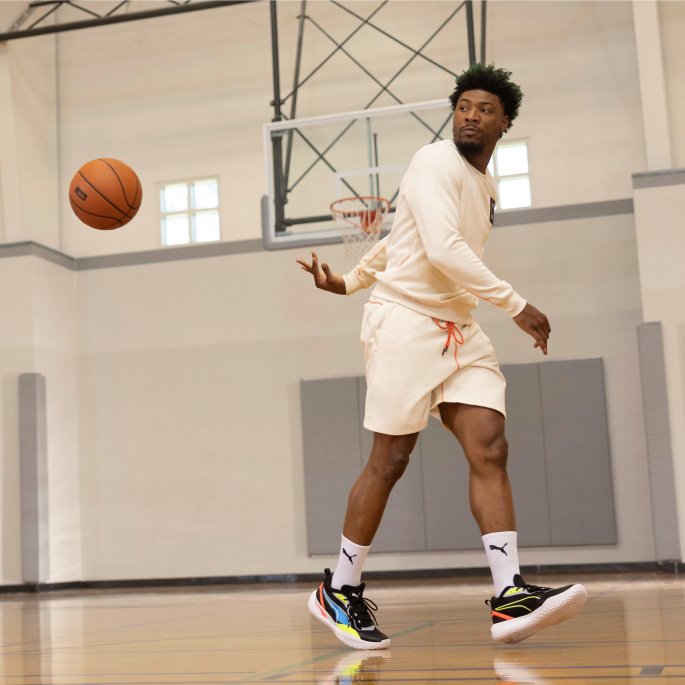 Playmaker Pro Basketballsko Jet Black-lime Squeeze Puma På Tilbud