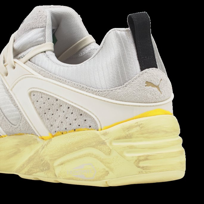 Whisper White-team Gull Puma På Salg Blaze Of Glory De Aldri Brukte Joggesko
