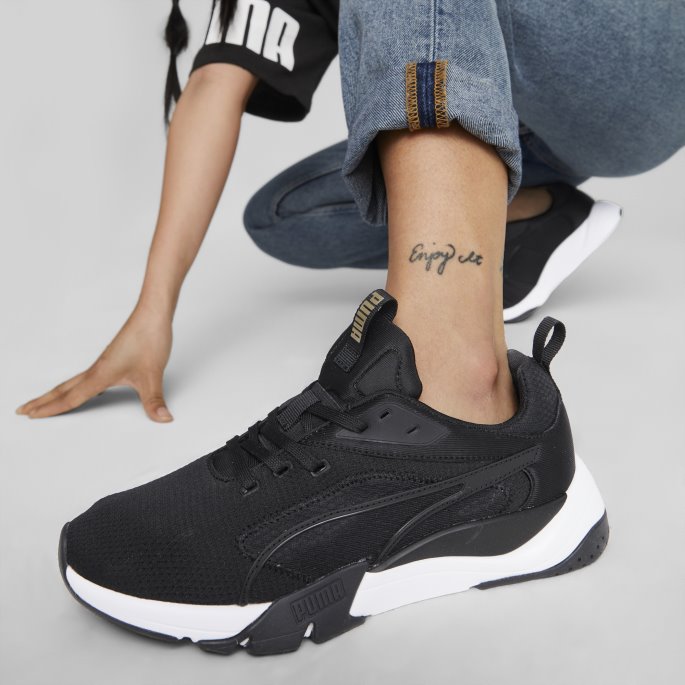 Sort-svart-team Gull Zora Joggesko Kvinner Puma På Salg