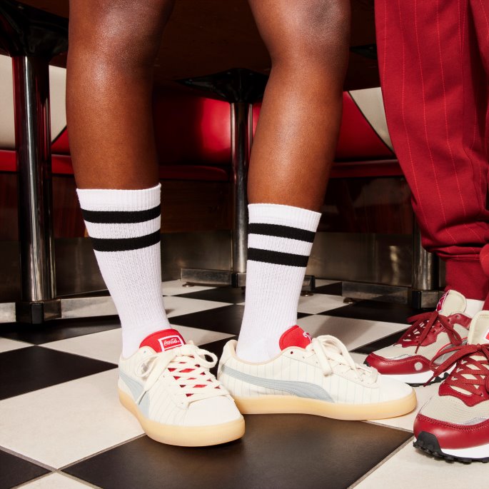 Puma På Tilbud X Coca-cola Sneaker I Semsket Skinn Ivory Glow-slate