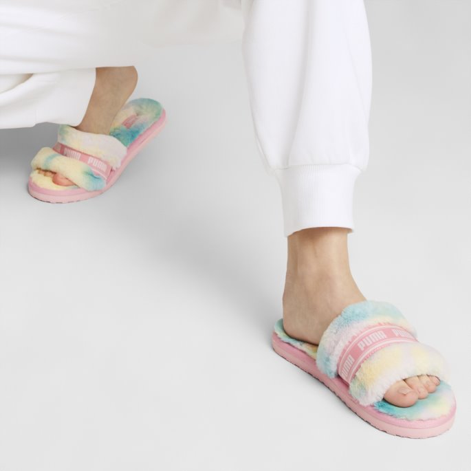 Mandelblomst-hvit Fluff Tie-dye Dametøfler Puma På Salg