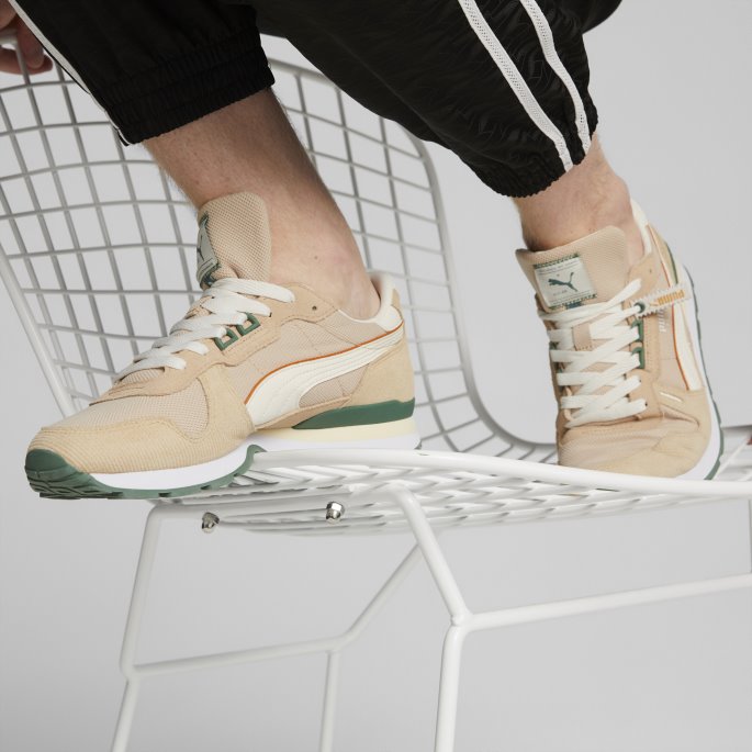 Puma På Tilbud Lette Sand-urørte Spillersalong Rx 737 Joggesko