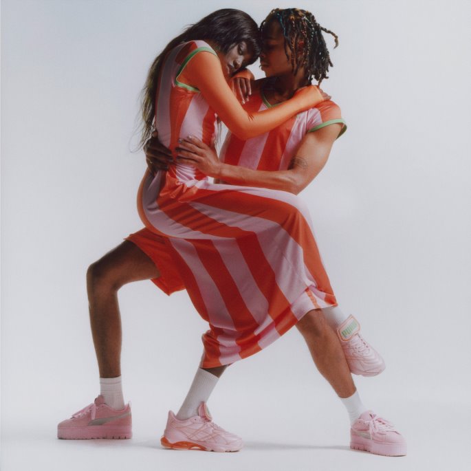 Puma På Tilbud X Dua Lipa Mayze Semsket Skinn Metallic Joggesko For Kvinner Rosa Dame-sølv