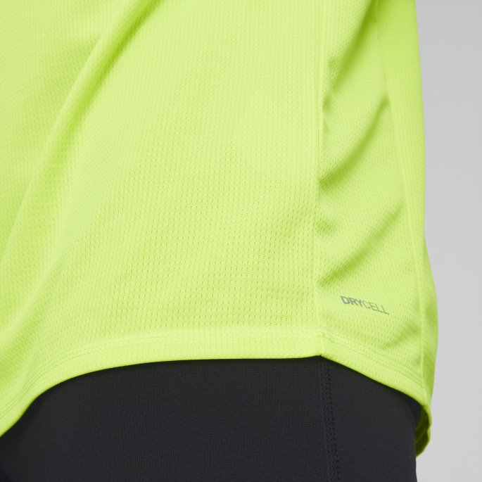 Favoritt Kortermet Løpe-t-skjorte For Menn Puma På Tilbud Limepresse