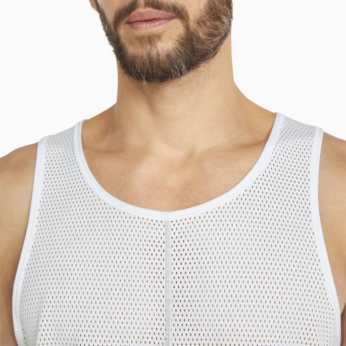 Puma På Tilbud Skyspunnet Løpesinglet For Menn Hvit