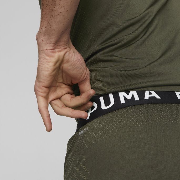 Formstrikkede Sømløse 7" Treningsshorts For Menn Forest Night Puma På Salg