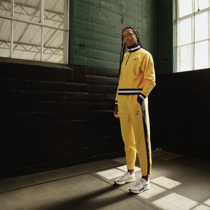 Puma På Tilbud X Tracksmith For Kvinner Sennepsfrø Med Kvart Glidelås