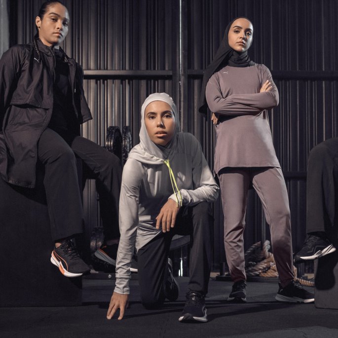 Beskjeden Activewear Trening Hettegenser Kvinner Puma På Tilbud Platina Grå