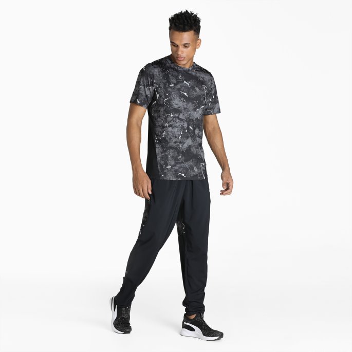 Svart One8 Virat Kohli Aop Active Herre T-skjorte Puma På Tilbud