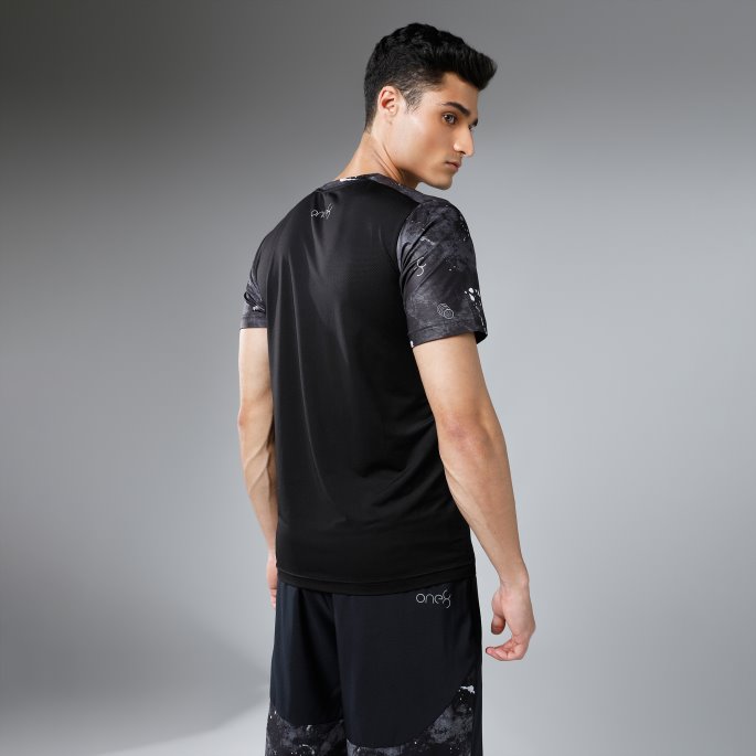 Puma På Tilbud Svart One8 Virat Kohli Vevde Shorts For Menn
