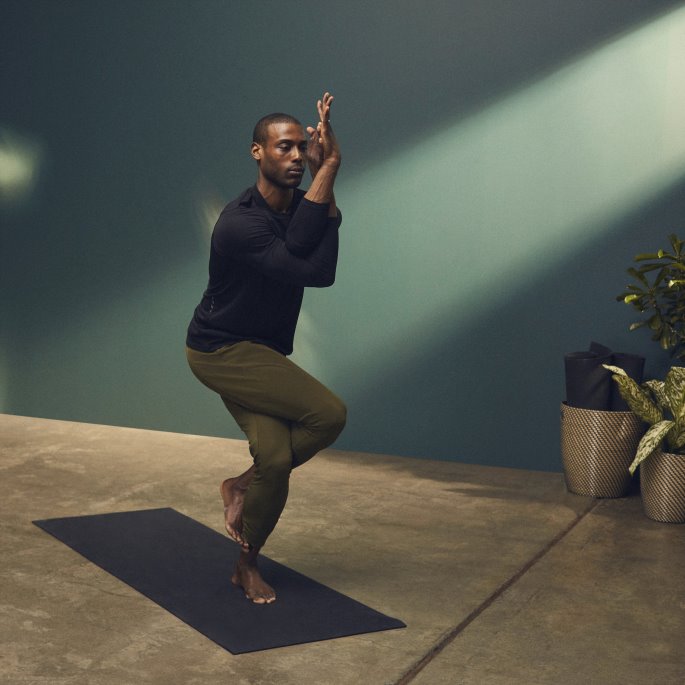 Deep Olive Puma På Salg Studio Ultramove Trening Joggere Menn