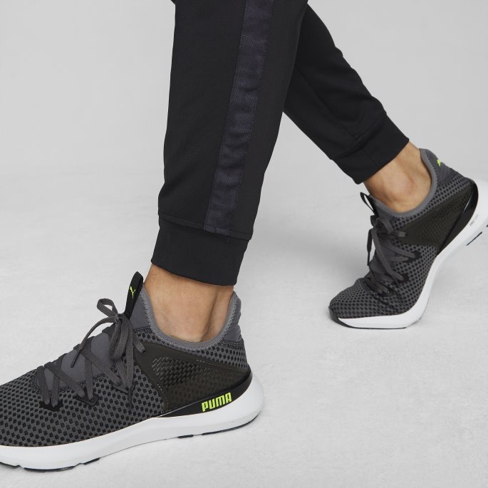 Puma På Tilbud Svart Tog Utenom Sesongen Poly Trening Jogger For Menn