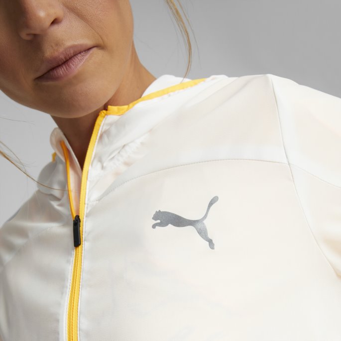 Puma På Tilbud Hvit Vevd Hette Løpejakke Dame