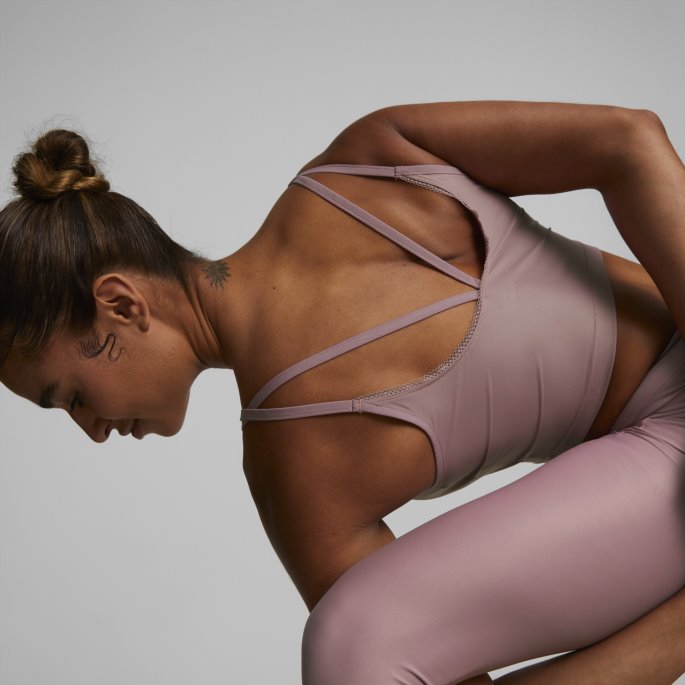 Studio Ultrabare Strappy Trening Crop Top Kvinner Blek Drue Puma På Salg