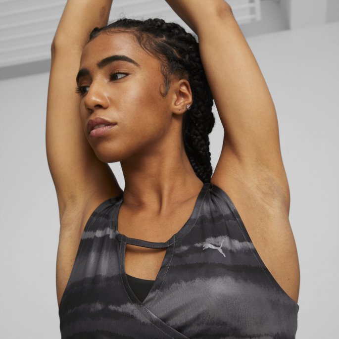 Svart-geo Print Puma På Salg Studio Trykt Kvinners Trening Crop Tank