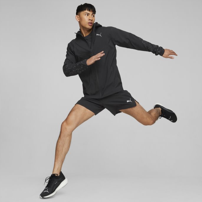 Puma På Tilbud Svart Reflekstrykk Vevd Løpejakke For Menn
