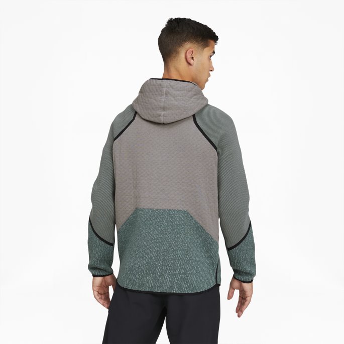 Steeple Grey Puma På Tilbud Porsche Design Evoknit Herre Mellomlag