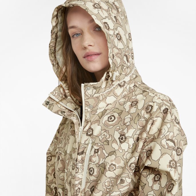 Puma På Tilbud X Liberty Regnjakke For Kvinner Sun Kiss-aop