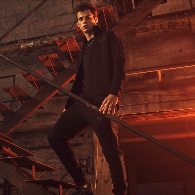 Puma På Tilbud X Batman T7 Herre Banetopp Svart