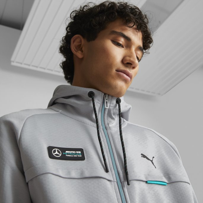 Mercedes Team Sølv Mercedes-amg Petronas Motorsport Formula One Sweat Jakke Med Hette Herre Puma På Salg