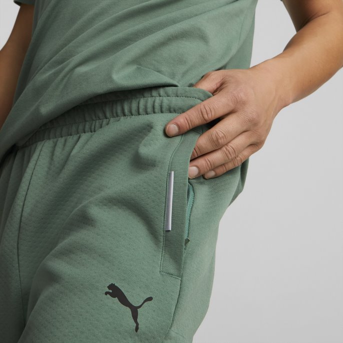 Deep Forest Mercedes-amg Petronas Motorsport F1 Sweatshorts For Menn Puma På Salg