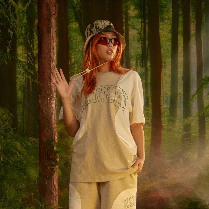 Puma På Tilbud X Market Logo Tee Menn Kitt