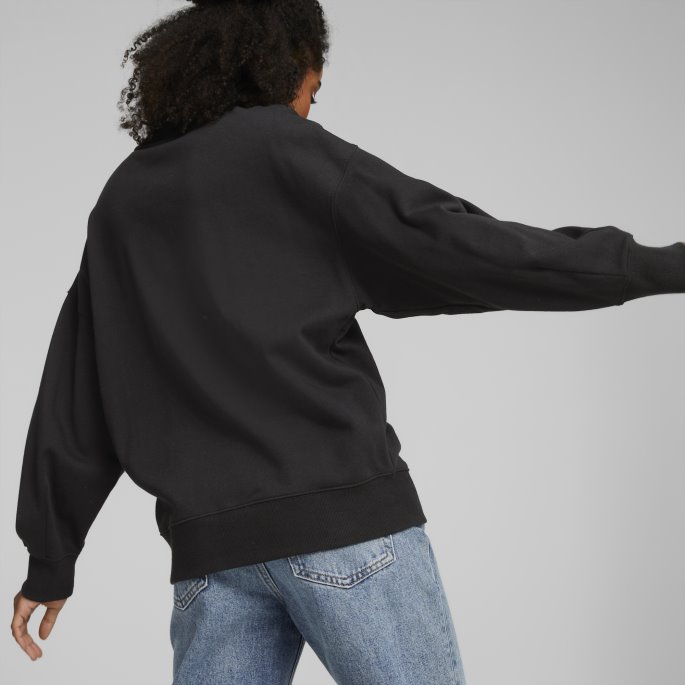 Puma På Tilbud Sorte Klassikere Oversized Sweatshirt Med Rund Hals For Kvinner