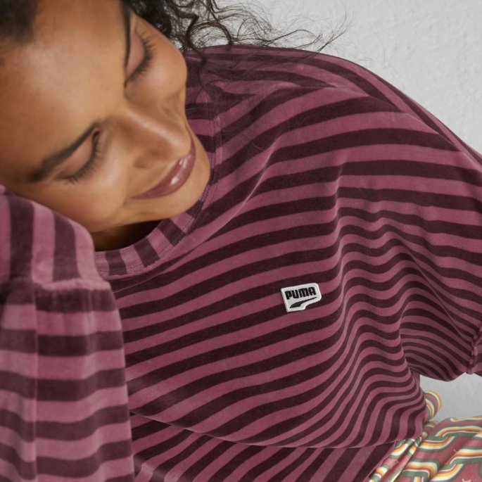 Downtown Velour Sweatshirt Med Rund Hals For Kvinner Puma På Tilbud Støvete Orkidé